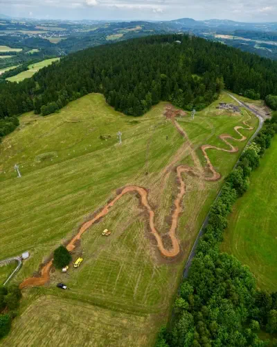Příprava trailů