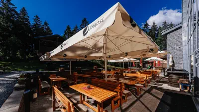 Restaurace