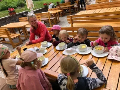 Stravování