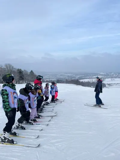 B95630E6-6A16-41A4-B4F0-CDD6B5F175D5